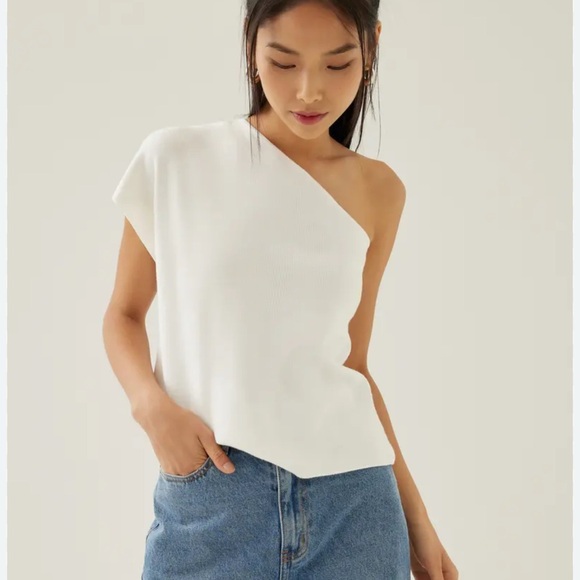 Love Bonito Tops - LOVE BONITO White Knit Elegant White One-Shoulder Top NWT